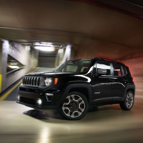 Renegade-Gallery-Exterior-Limited-Sporty-Fascia-Mobile.jpg.image.2000